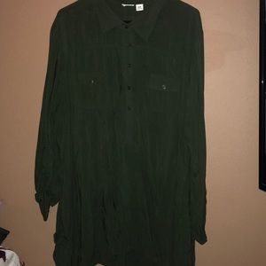 long sleeve with buttons down back